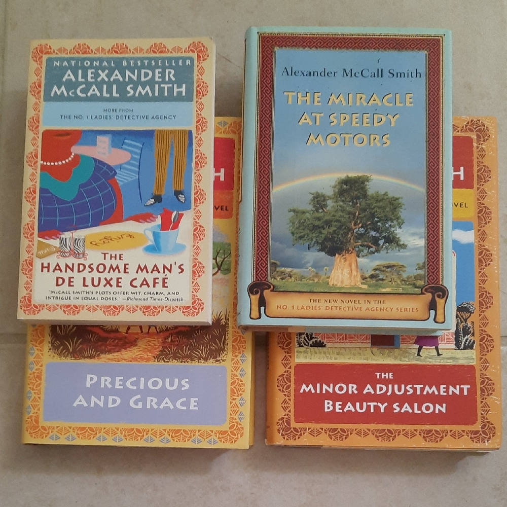 No. 1 Ladies Detective Agency Book Set